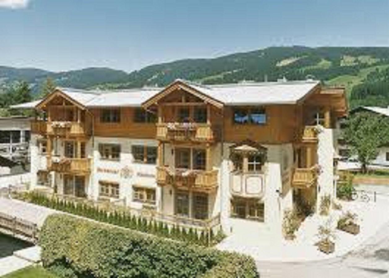 Ferienhaus Hotel Roesslwirt Kirchberg in Tirol Exterior photo